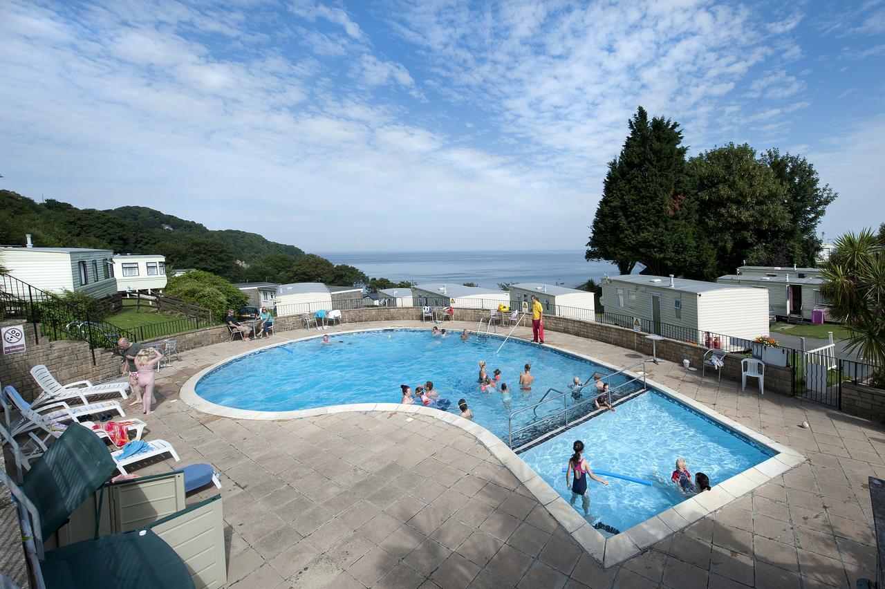 Sandaway Holiday Park Комб-Мартін Екстер'єр фото
